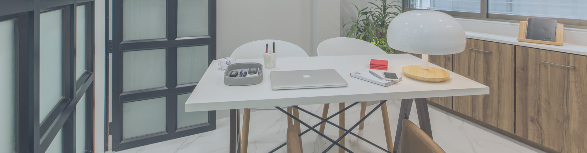 How do Gums and Braces Handle Routine Checkups Differently